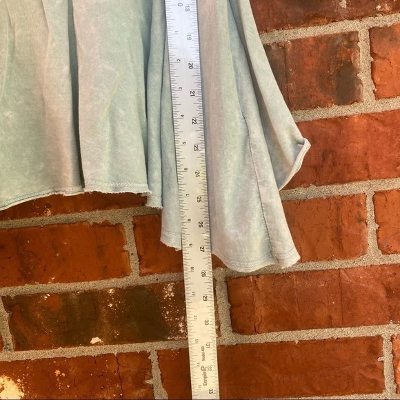 Anthropologie Eri + Ali Womens Medium Assymentrical Flared Short Sleeve Top - Picture 5 of 6